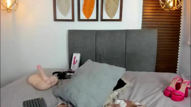 Image 8 of sara_parker22 Stream on Chaturbate on 2 months ago