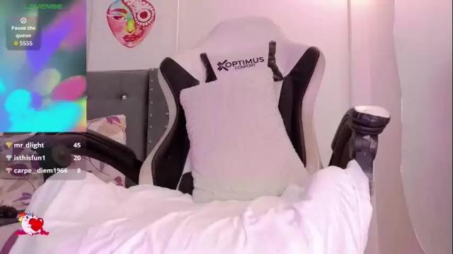 Image 8 of sara_queen9 Stream on Chaturbate on 2 months ago