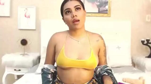 Image 2 of sara_riice Stream on Chaturbate on 19 months ago