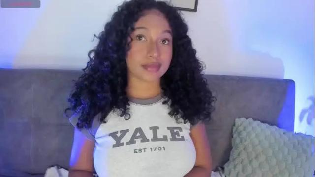 Thumbnail 1, sara_sophiee's Stream at Chaturbate, 23 days ago