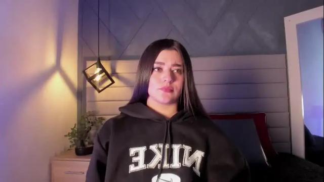 Image 7 of sara_stone17 Stream on Chaturbate on 9 days ago