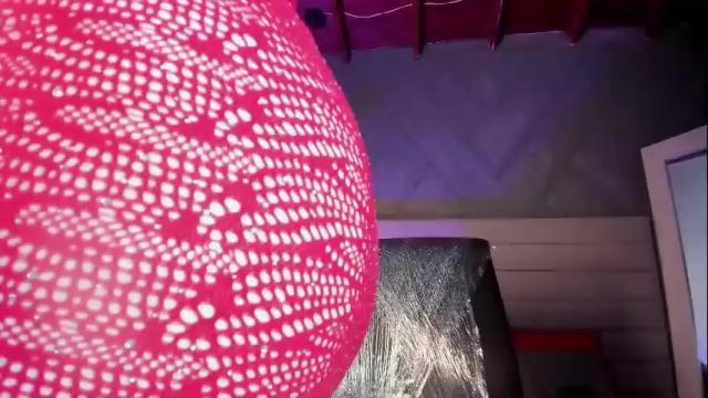 Image 4 of sara_stone17 Stream on Chaturbate on 1 month ago