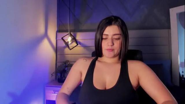 Image 3 of sara_stone17 Stream on Chaturbate on 1 month ago