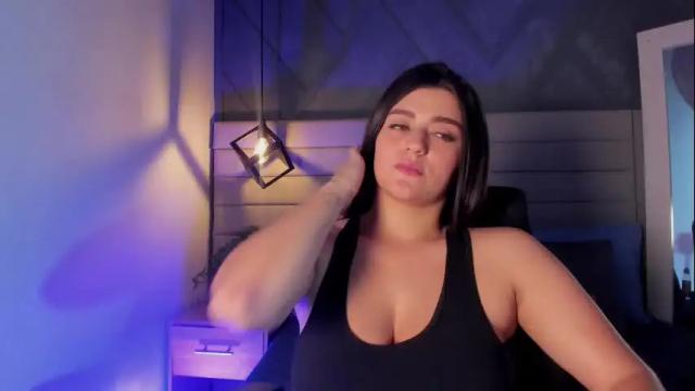 Image 4 of sara_stone17 Stream on Chaturbate on 1 month ago