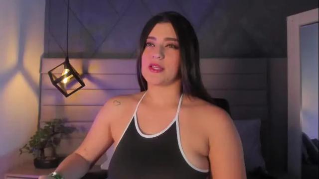 Image 2 of sara_stone17 Stream on Chaturbate on 1 month ago