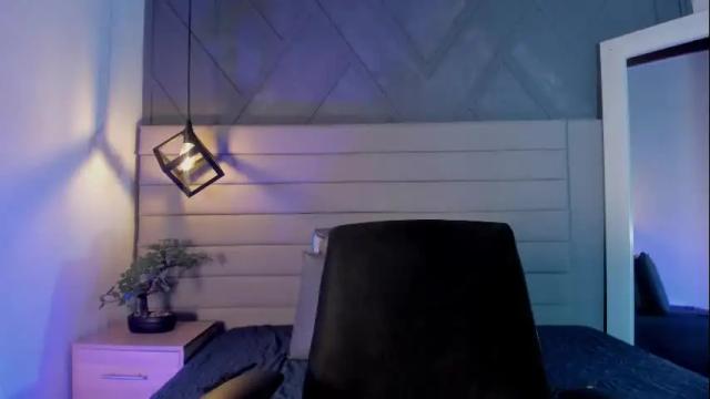 Image 3 of sara_stone17 Stream on Chaturbate on 1 month ago