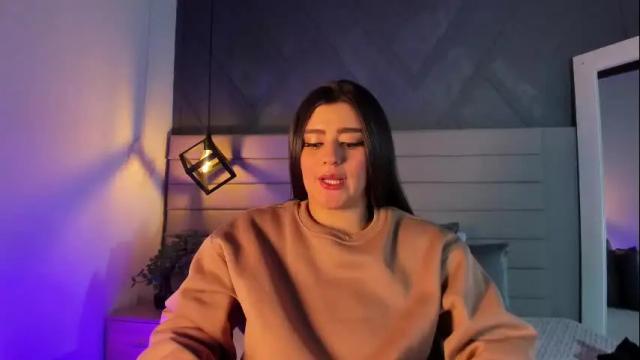 Image 2 of sara_stone17 Stream on Chaturbate on 25 days ago