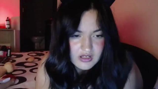 Image 2 of sara_valentina19 Stream on Chaturbate on 23 months ago