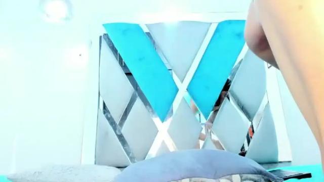 Image 2 of sara_valentina66 Stream on Chaturbate on 20 months ago