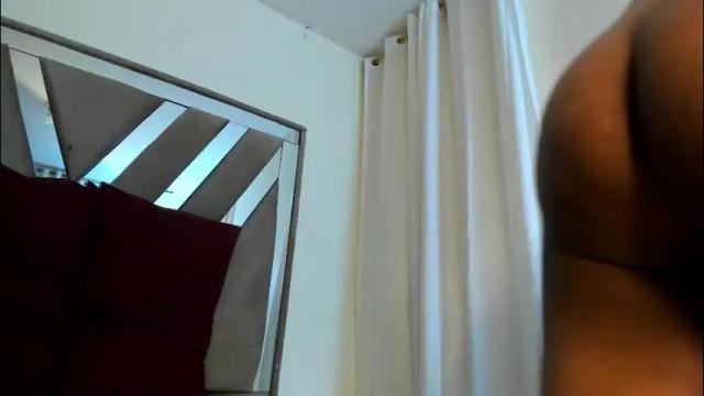 Image 3 of sara_williams01 Stream on Chaturbate on 20 days ago