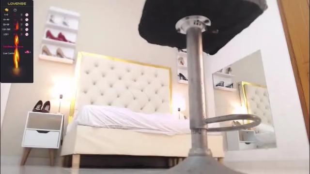 Image 11 of saraa_cute1 Stream on Chaturbate on 1 month ago