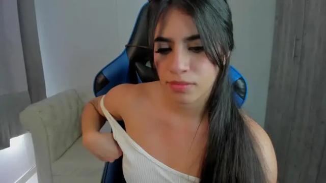 Image 12 of saraa_evans_ Stream on Chaturbate on 18 months ago