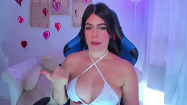 Image 7 of saraa_evans_ Stream on Chaturbate on 16 months ago