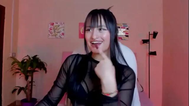 Image 12 of saraa_ramirez Stream on Chaturbate on 1 month ago