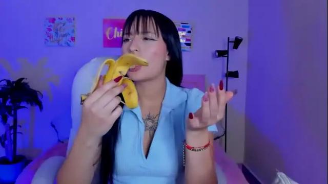 Image 4 of saraa_ramirez Stream on Chaturbate on 1 month ago