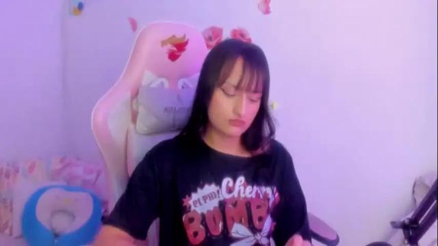 Image 7 of saraa_ramirez Stream on Chaturbate on 1 month ago