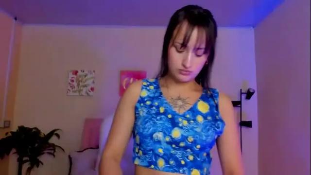 Image 2 of saraa_ramirez Stream on Chaturbate on 1 month ago