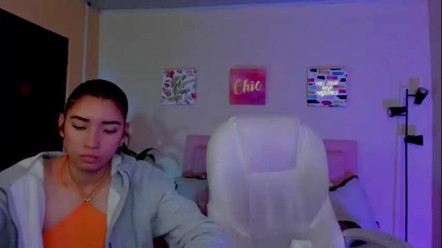 Image 10 of saraa_ramirez Stream on Chaturbate on 1 month ago