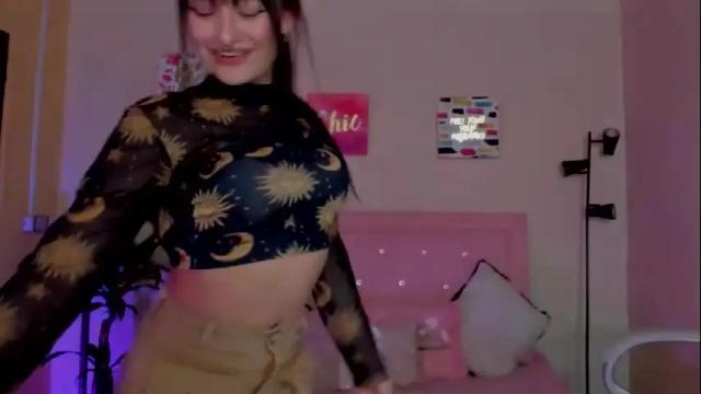 Image 6 of saraa_ramirez Stream on Chaturbate on 14 days ago