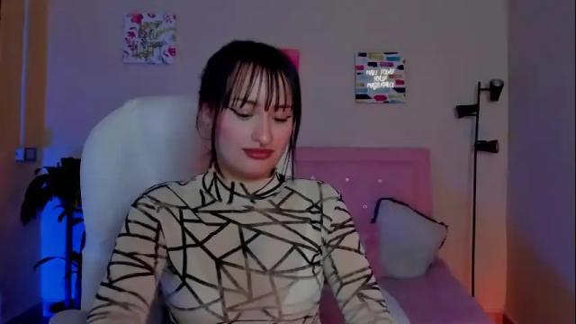 Image 6 of saraa_ramirez Stream on Chaturbate on 12 days ago