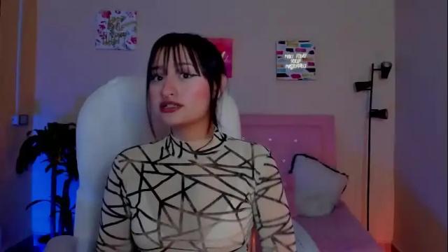 Image 8 of saraa_ramirez Stream on Chaturbate on 12 days ago
