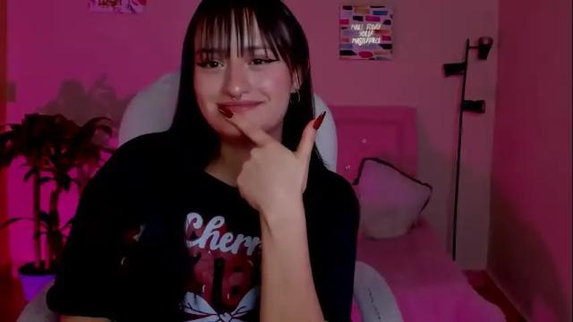 Image 8 of saraa_ramirez Stream on Chaturbate on 10 days ago