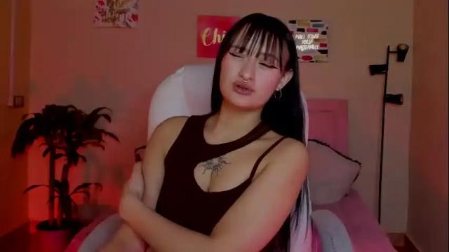 Image 2 of saraa_ramirez Stream on Chaturbate on 9 days ago