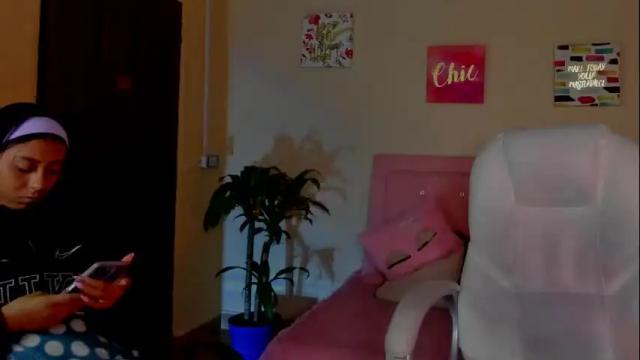 Thumbnail 3, saraa_ramirez's Stream at Chaturbate, 7 days ago