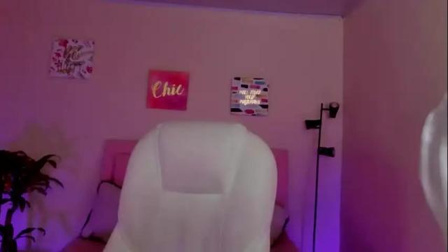 Image 4 of saraa_ramirez Stream on Chaturbate on 4 days ago