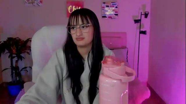 Image 10 of saraa_ramirez Stream on Chaturbate on 1 day ago