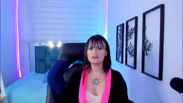 Image 12 of saraa_ramirez Stream on Chaturbate on 1 month ago