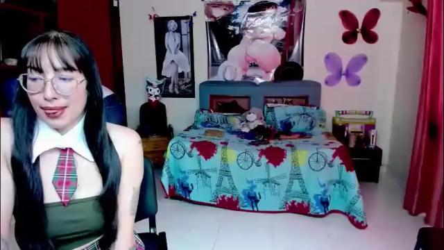 Image 8 of saraandmarilyn Stream on Chaturbate on 2 months ago