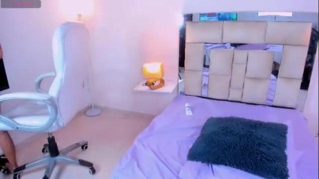 Image 10 of saraandstiven Stream on Chaturbate on 23 days ago