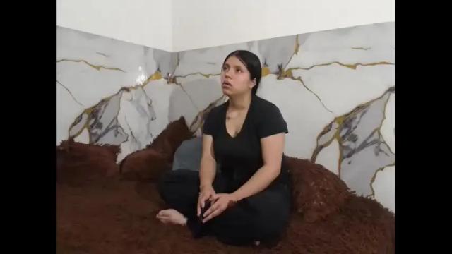 Image 11 of saraandthomas Stream on Chaturbate on 2 months ago