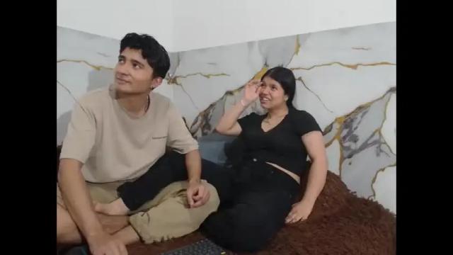 Image 7 of saraandthomas Stream on Chaturbate on 2 months ago