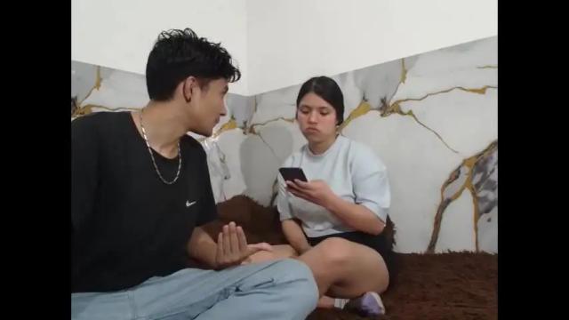 Image 2 of saraandthomas Stream on Chaturbate on 1 month ago