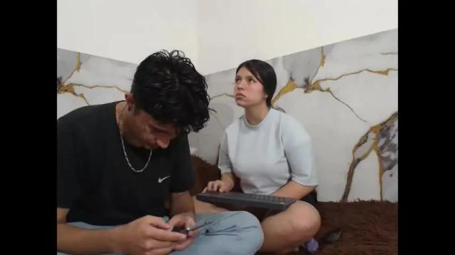 Image 4 of saraandthomas Stream on Chaturbate on 1 month ago