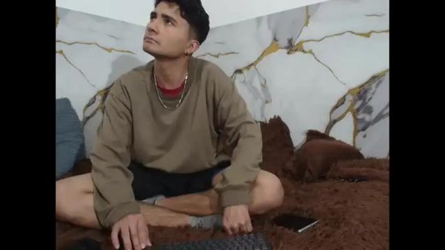 Thumbnail 1, saraandthomas's Stream at Chaturbate, 1 month ago