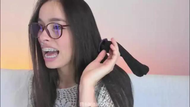 Image 4 of saraarchbould Stream on Chaturbate on 1 month ago