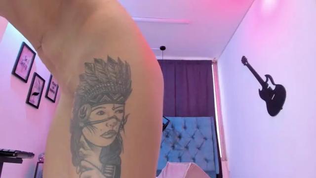 Image 12 of saraavans Stream on Chaturbate on 15 months ago