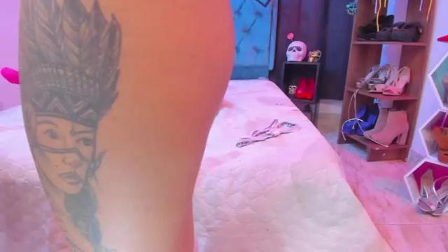 Image 10 of saraavans Stream on Chaturbate on 14 months ago