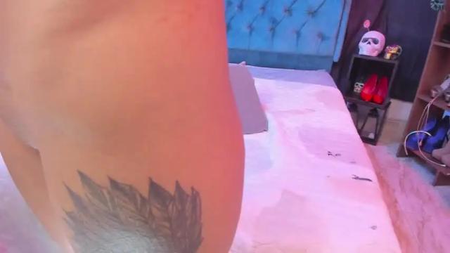 Image 2 of saraavans Stream on Chaturbate on 14 months ago