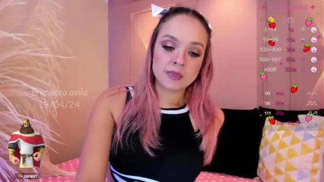 Image 8 of saraavila_ Stream on Chaturbate on 13 months ago