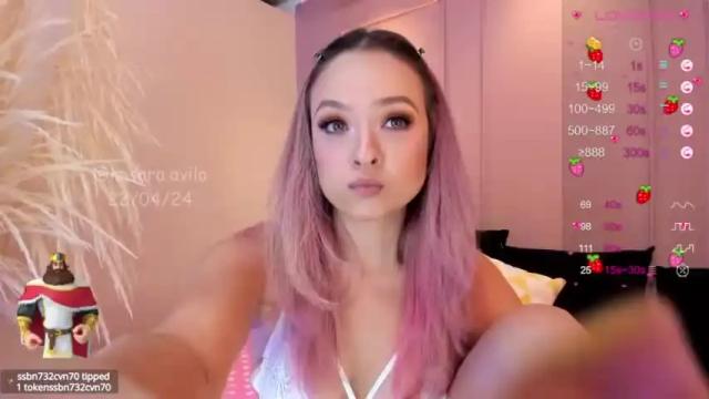 Image 7 of saraavila_ Stream on Chaturbate on 13 months ago