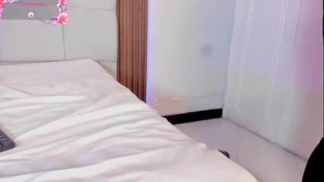 Image 7 of saraby_blandon Stream on Chaturbate on 6 days ago