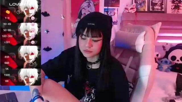 Image 11 of saraclover_ Stream on Chaturbate on 13 months ago