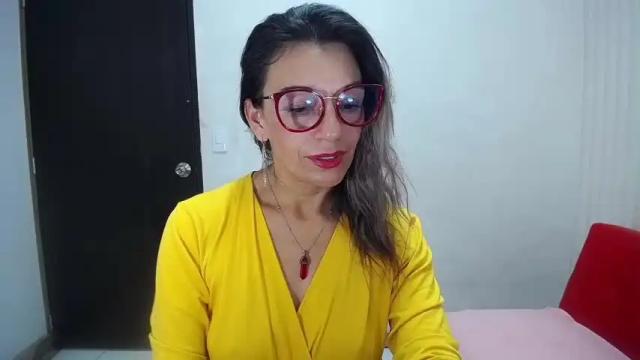 Thumbnail 3, saradaniiela's Stream at Chaturbate, 16 months ago
