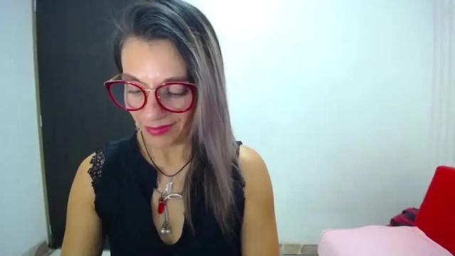 Thumbnail 1, saradaniiela's Stream at Chaturbate, 16 months ago