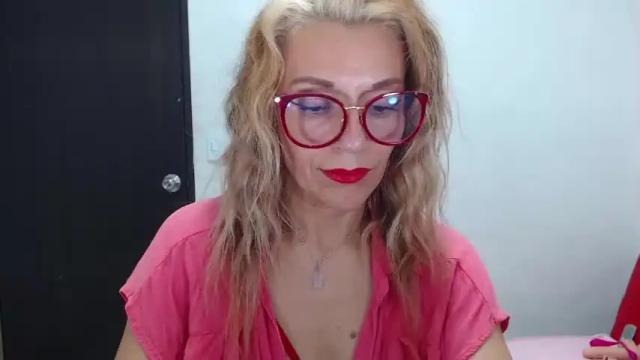 Thumbnail 2, saradaniiela's Stream at Chaturbate, 14 months ago