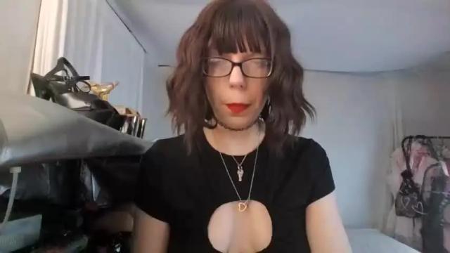Thumbnail 2, saradesirexo's Stream at Chaturbate, 15 months ago